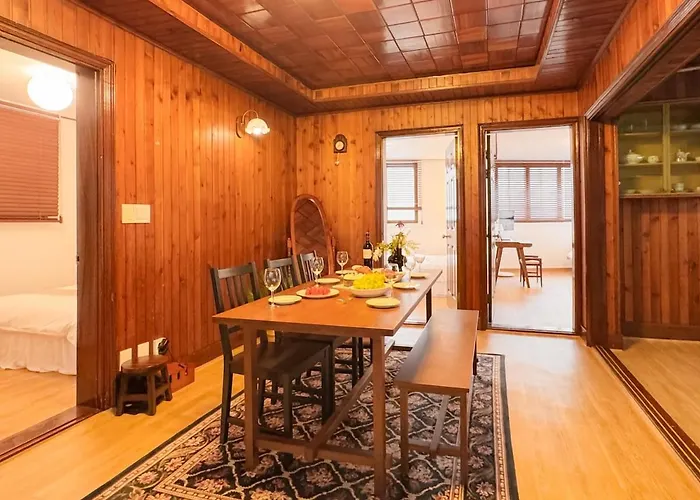 Seongsu Station Spacious 3br House With 4 Beds * Seoul