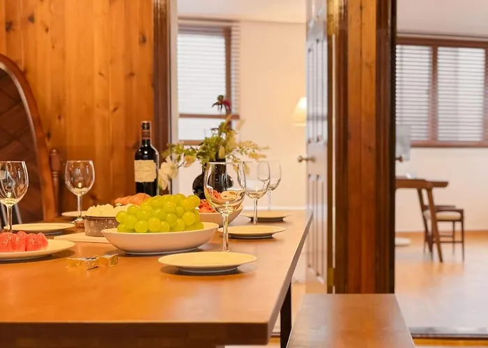 Apartment Seongsu Station Spacious 3br House With 4 Beds *