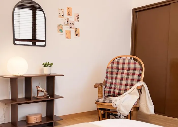 Seongsu Station Spacious 3br House With 4 Beds Apartment Seoul